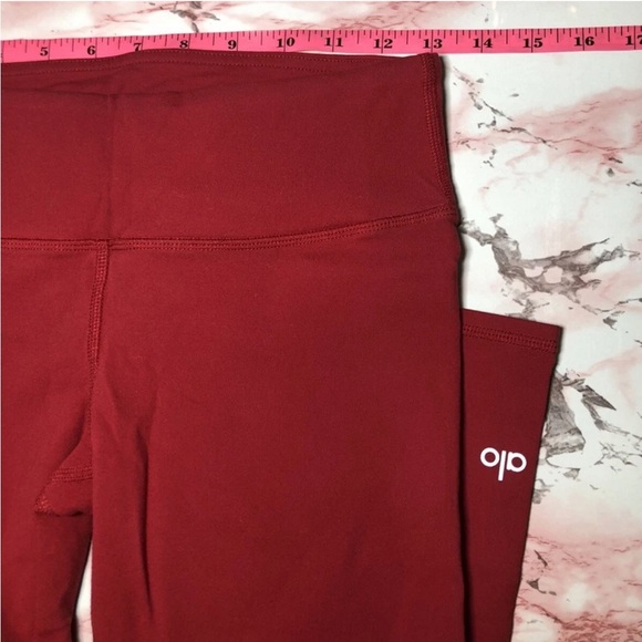 Alo Yoga Leggings Cropped Capri Stretch Active Workout Athletic size XS - Picture 8 of 9
